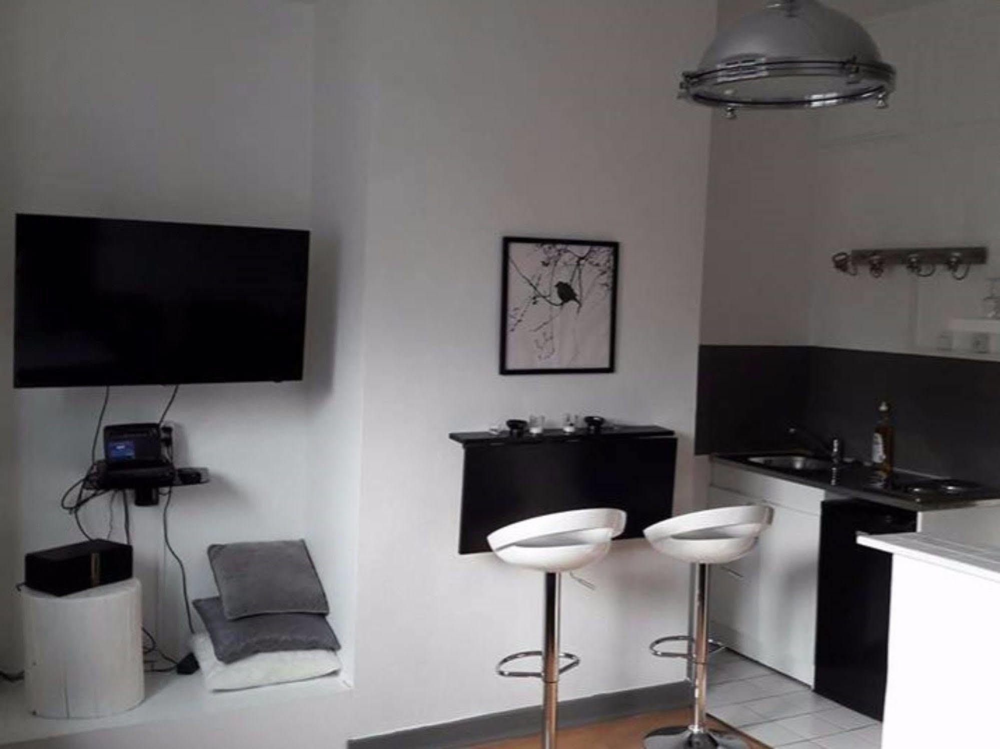 Les Studios De La Grand Place Tournai Luaran gambar